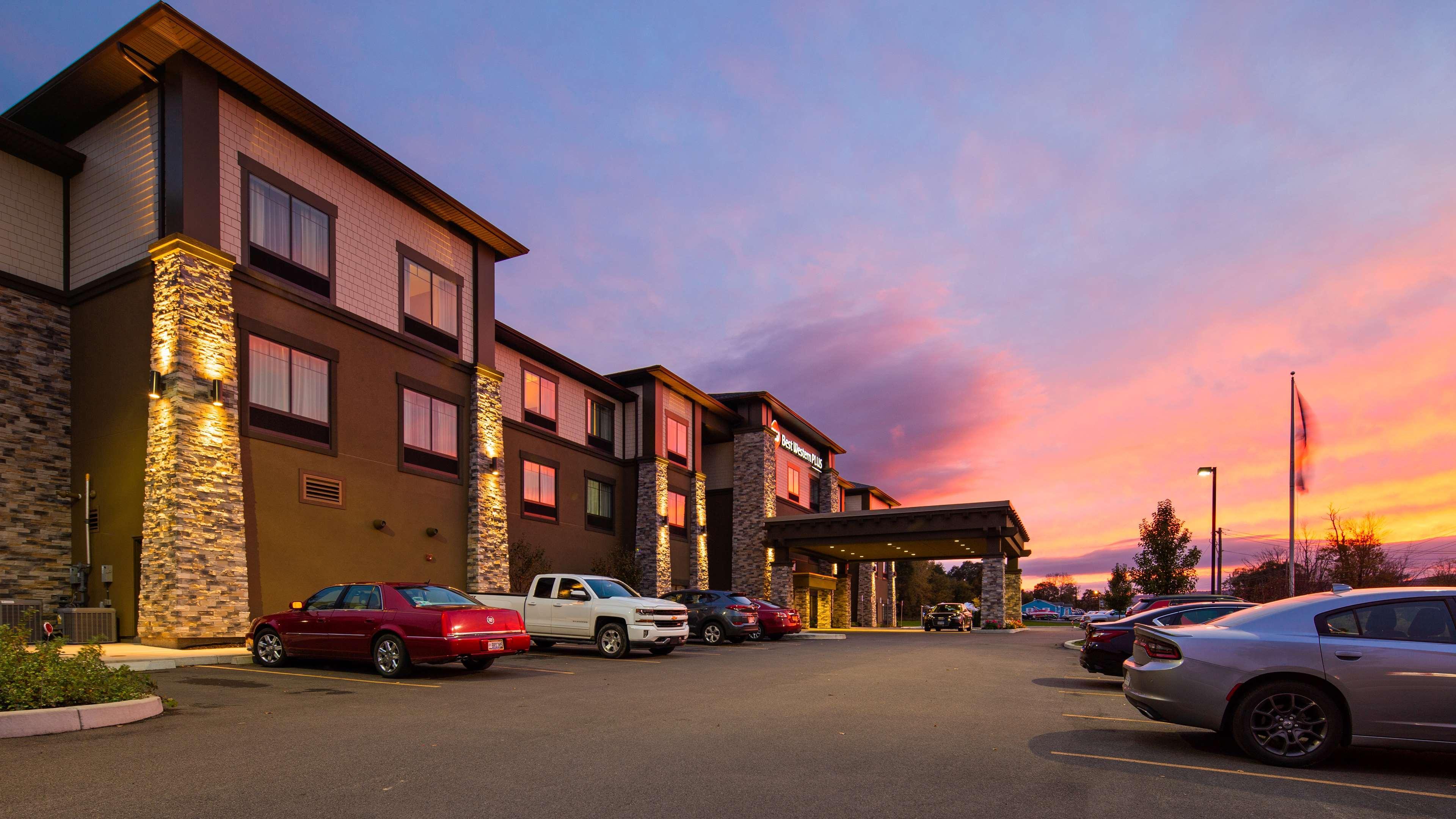 Best Western Plus The Hammondsport Hotel Eksteriør billede